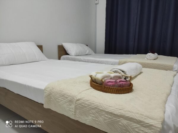 Semenyih Double Single Bedroom Free Wifi